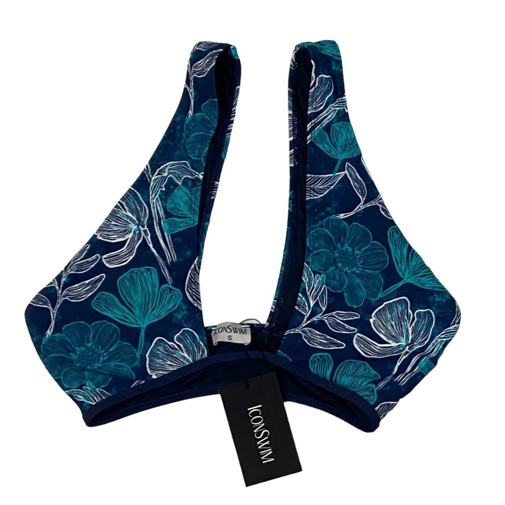 NWT IconSwim Tropical Print Bikini Top, S